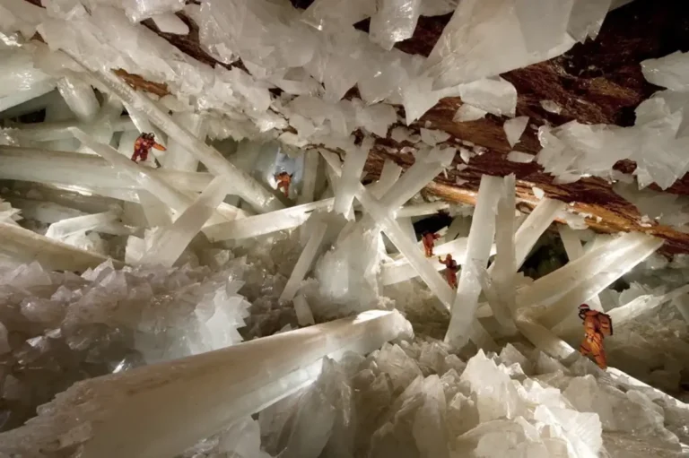 Caverna dos Cristais